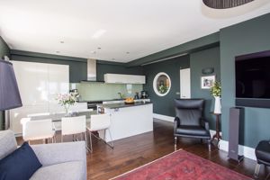 Photo 10- click for photo gallery